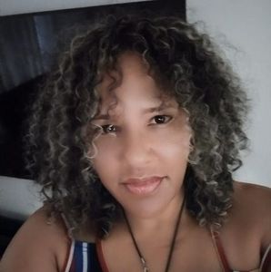 Meet your Posher, Yansa